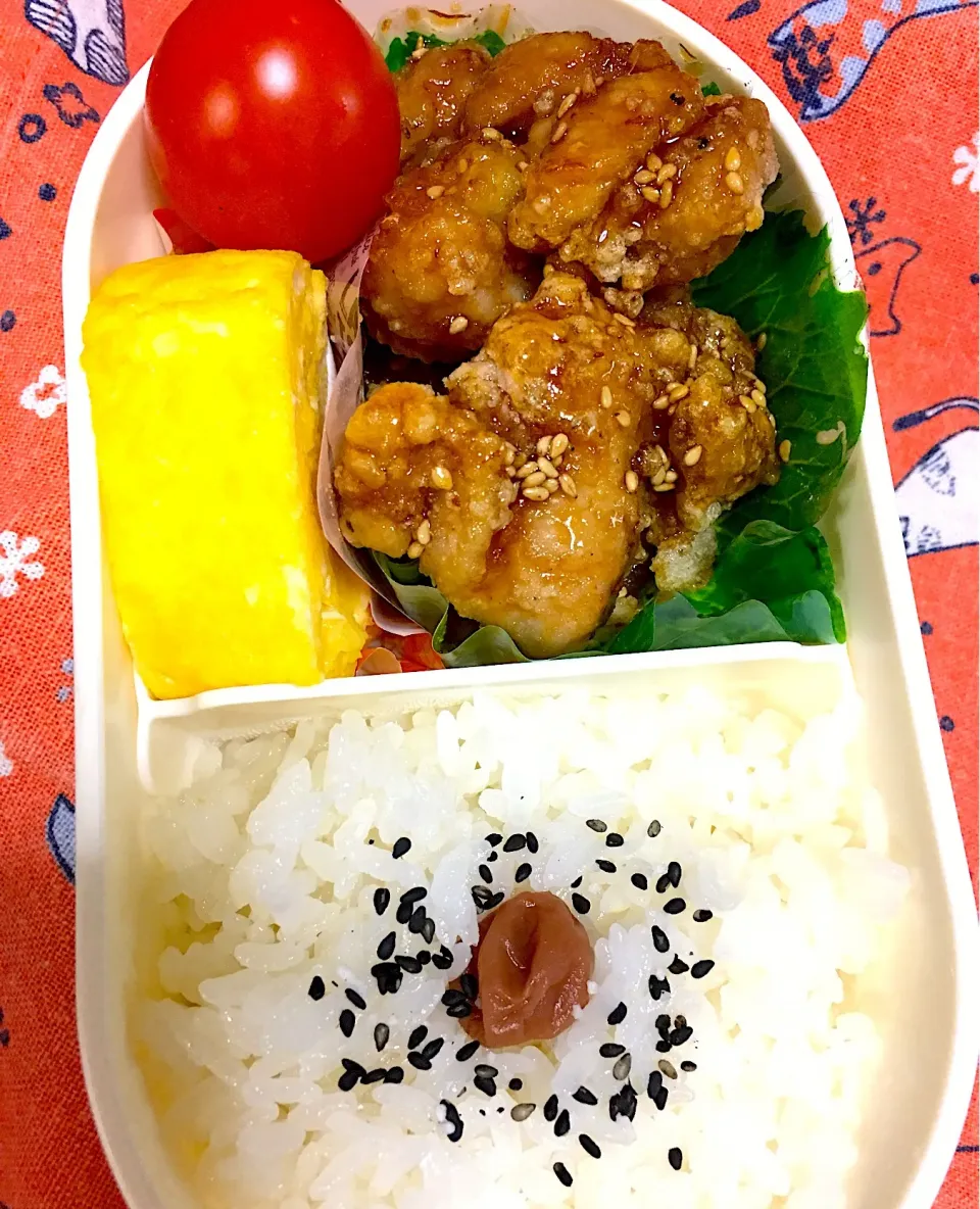 Snapdishの料理写真:唐揚げの甘辛ダレ弁当|かりんかさん