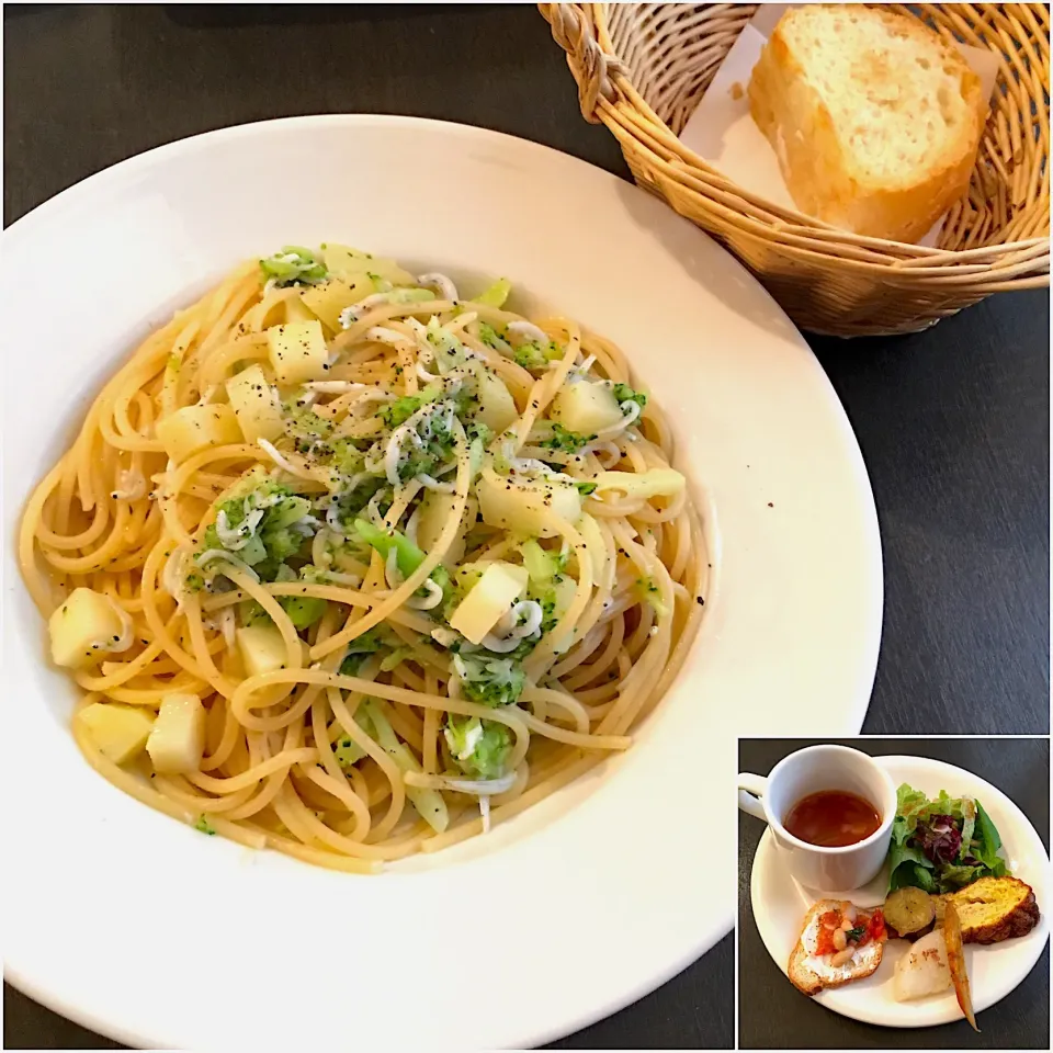 今日の昼ごはん‼︎ 20 December
 #お昼ごはん  #昼ごはん  #ランチ  #lunch  #パスタ  #イタリアンレストラン  #大阪|Yoshinobu Nakagawaさん