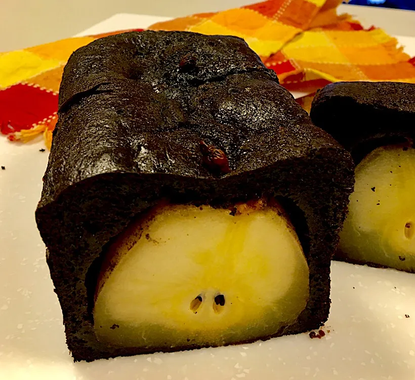 Chocolate Rum and Pear Cake|gonbenさん