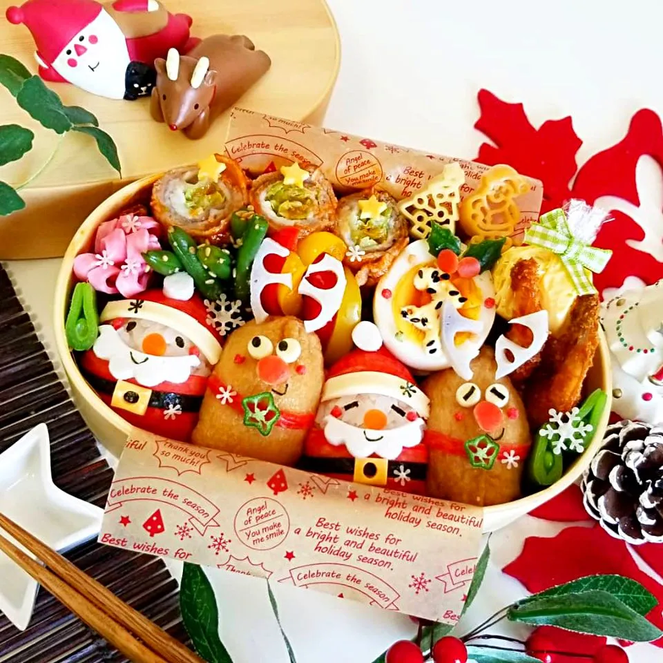 サンタおにぎり🎅&トナカイいなりのクリスマス弁当🎄✨|ayano.adshさん