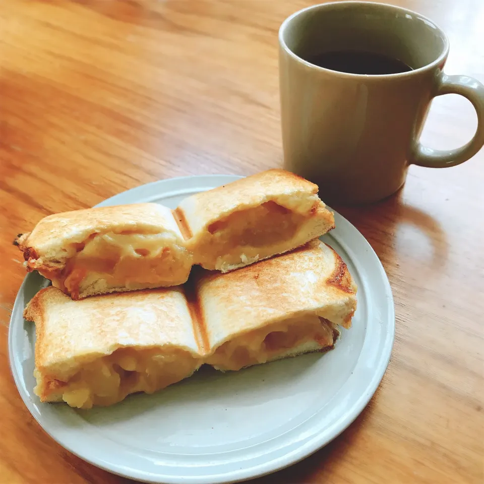 アップルソイカスタードのホットサンド|ふうりんさん