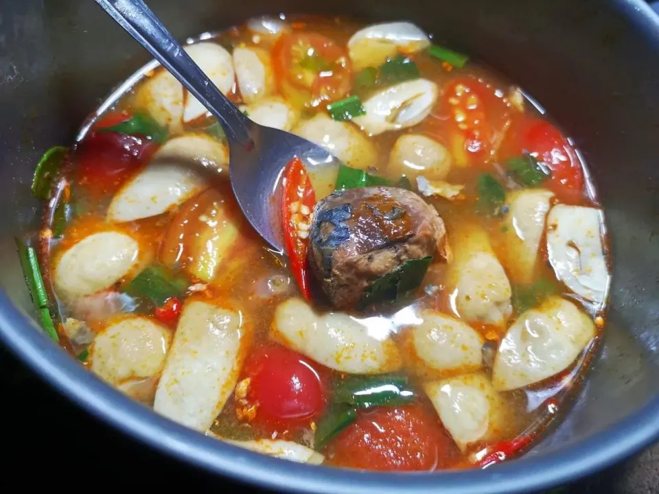 🍲🔥ต้มยำปลากระป๋อง🐟🥫|🍀Jaoh Ohlunlaa🍀さん