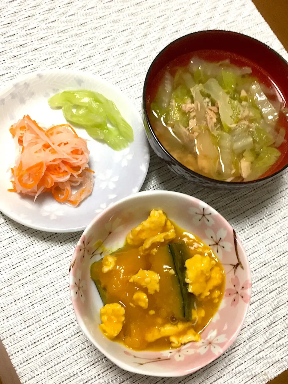 かぼちゃと鶏ミンチのあんかけ煮♪紅白なます♪白菜とツナのスープ♪|ちぃさん