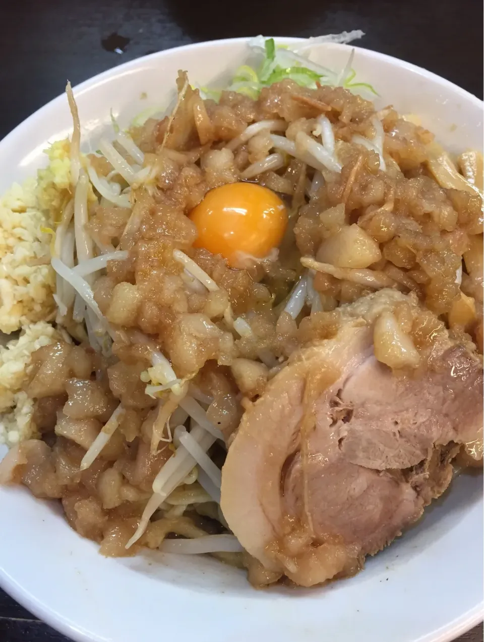 どでん大宮西口店で油そば中（300㌘）食べて来たよ🍜
コールは、ニンニク、ショウガ、アブラどでん（マシマシ）、玉子|NOMU'S キッチン🍳さん