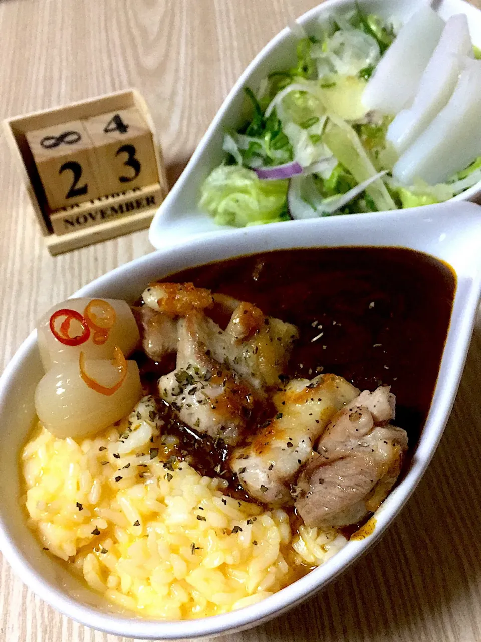 Snapdishの料理写真:朝ごはん♪
#激辛カレー
#朝カレー
#乾杯|伍龍やすさん