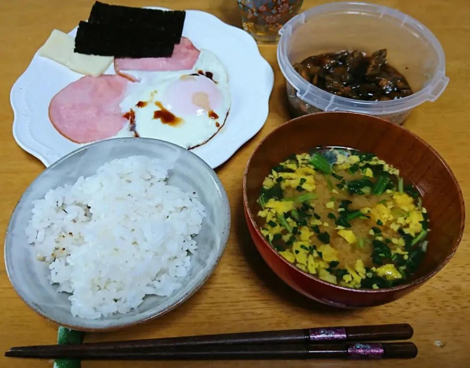 Snapdishの料理写真:平成30年12/23(日)一汁一菜🍚|しまだ ちえこさん