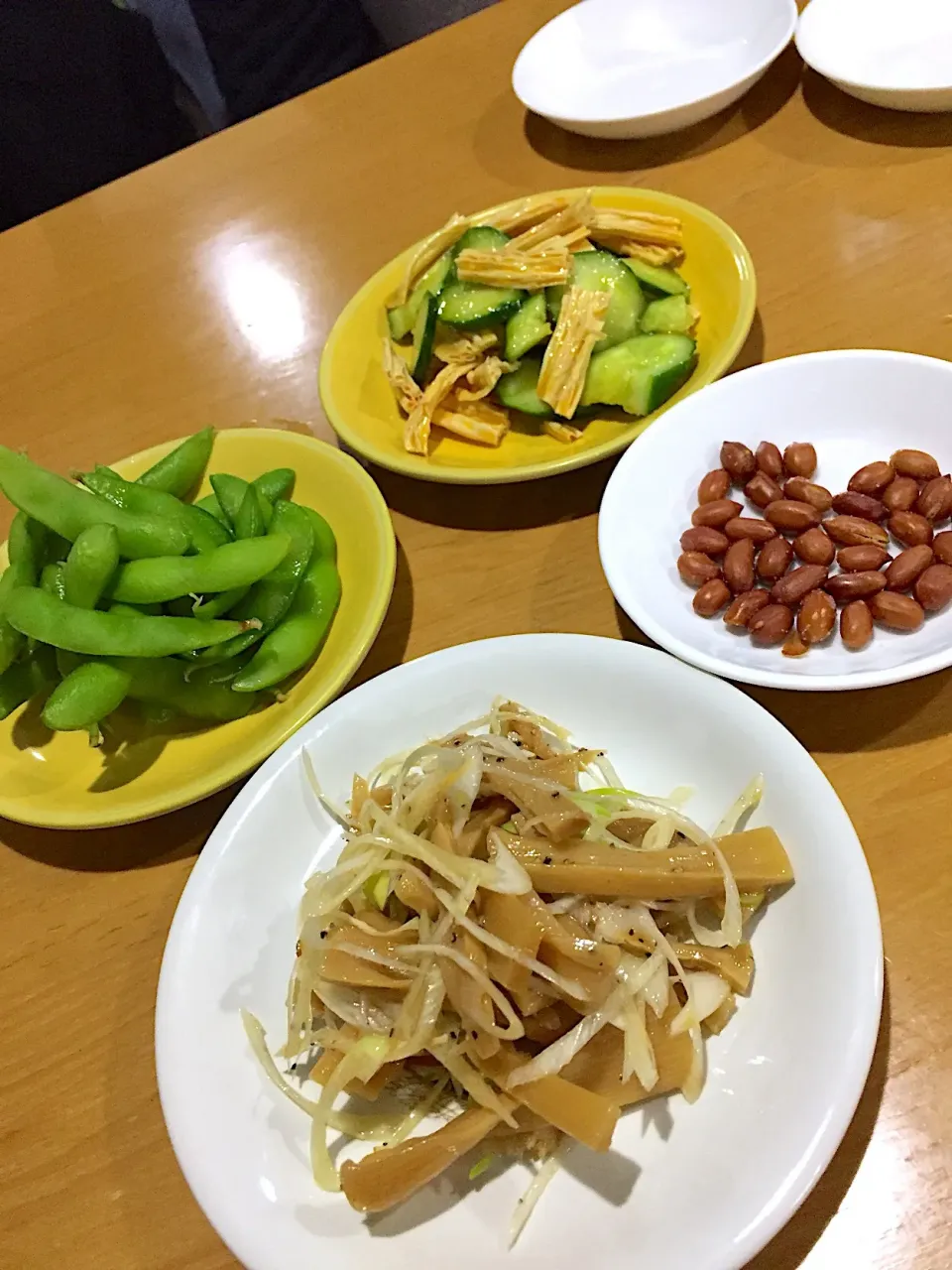 枝豆、葱メンマ、胡瓜と湯葉の辣油和え@台湾家庭料理 園（南中野）|Kazuya Miyukiさん