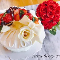 Snapdishの料理写真:薔薇と苺のデコレーションケーキ|Yokoさん