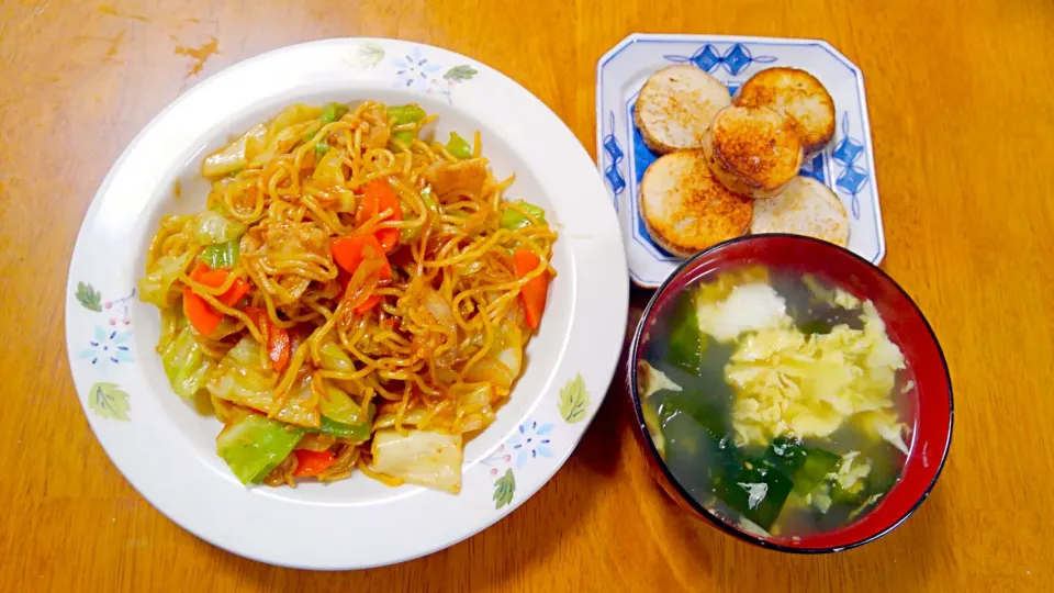 １２月２２日　焼きそば　山芋のステーキ　木耳とわかめの生姜卵スープ|いもこ。さん