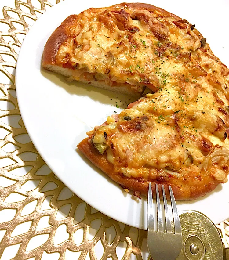 今日は生地からピザ作り〜〜🍕|harunoさん