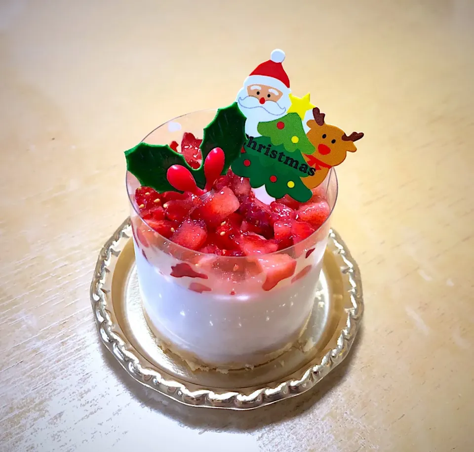 Snapdishの料理写真:離乳食 9ヶ月頃のクリスマスケーキ|とんさん