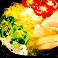 Snapdishの料理写真:塩ラーメン🍜