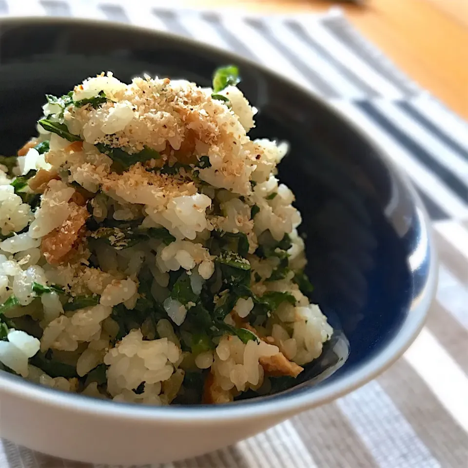 Snapdishの料理写真:大根葉の菜飯🍚😆|ららさん