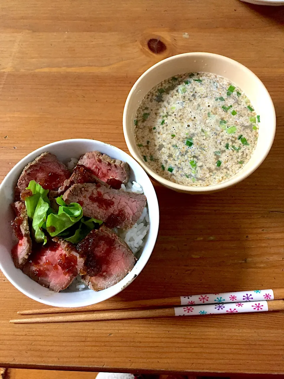 朝ごはん。昨日の残りでロービー丼|みぽさん