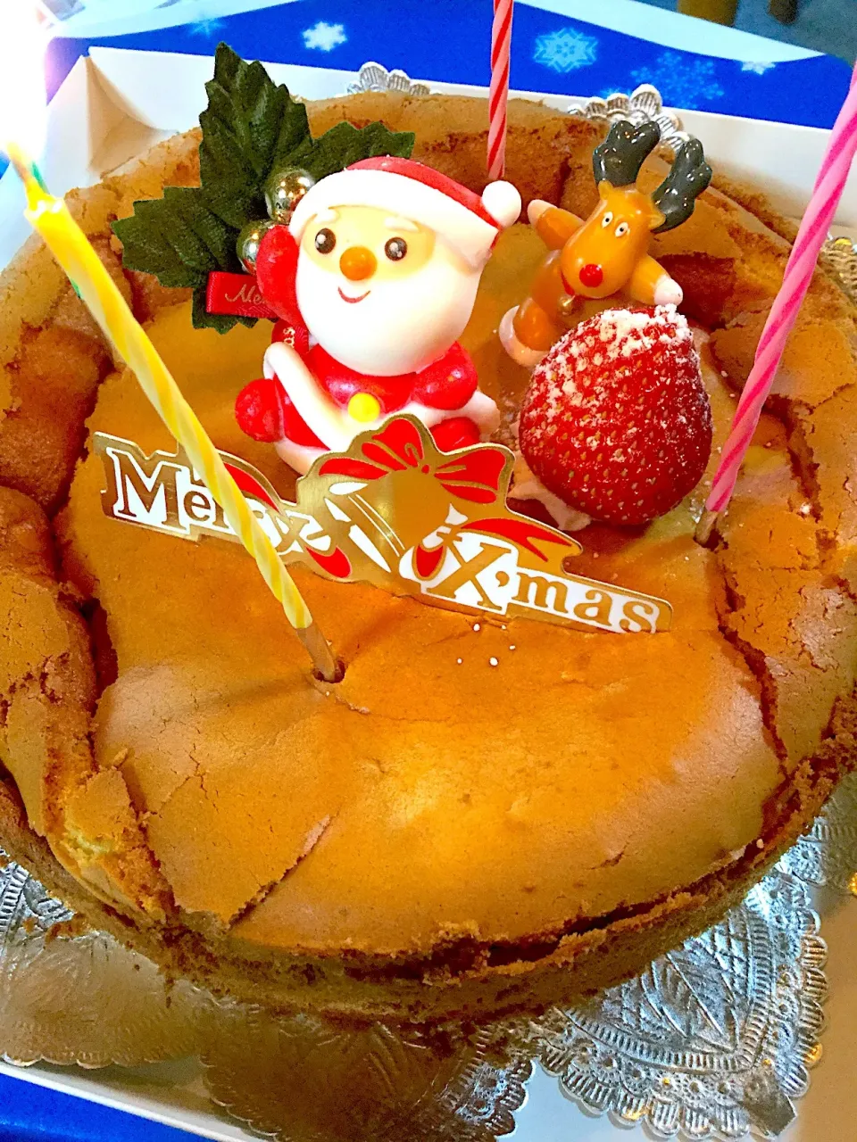 Snapdishの料理写真:チーズケーキでクリスマス|chikako sugimoto357さん