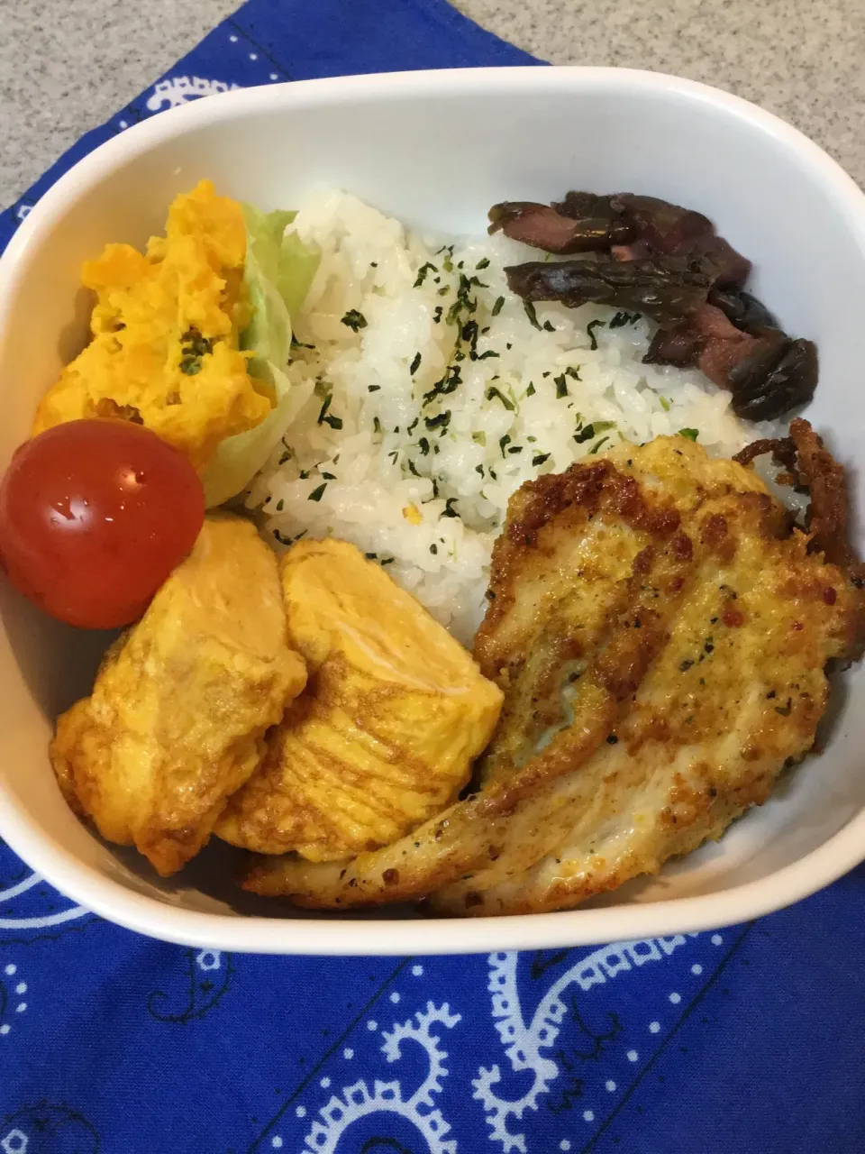 Snapdishの料理写真:♫今年最後のお弁当♫|Satokoさん