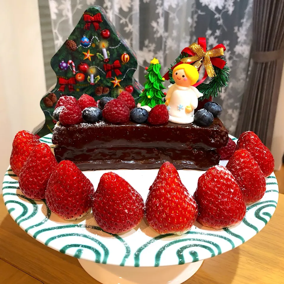 Snapdishの料理写真:😋クリスマスチョコケーキ🎄🎅|moyukitaさん