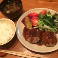 Snapdishの料理写真:ハンバーグ|フクさん