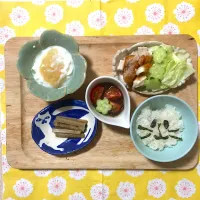 Snapdishの料理写真:唐揚げこどもごはん|pecousaさん