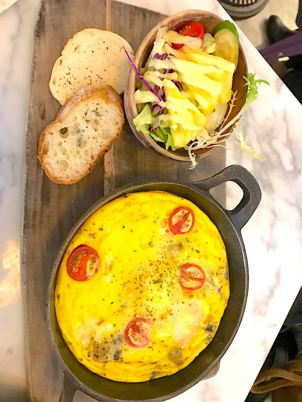 Italian tender chicken frittata|Sky Blueさん