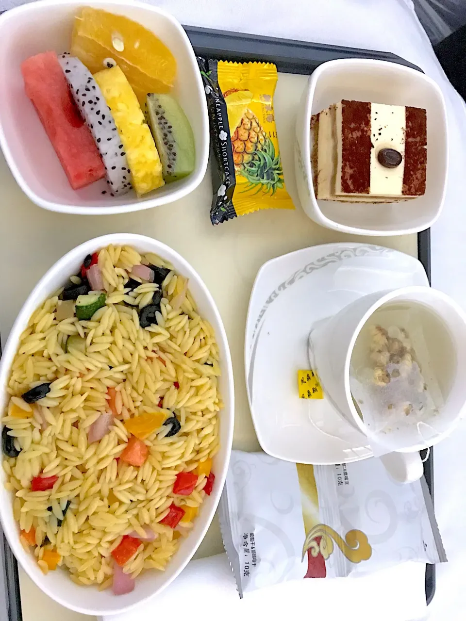 Flight meal from Taipei to Shanghai by air China|Sky Blueさん