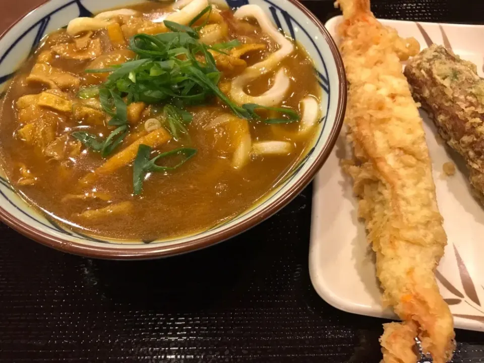 12月28日晩ご飯。丸亀製麺でカレーうどん。患者さんのお昼がカレーうどんでにおいにやられました😅|あやさん