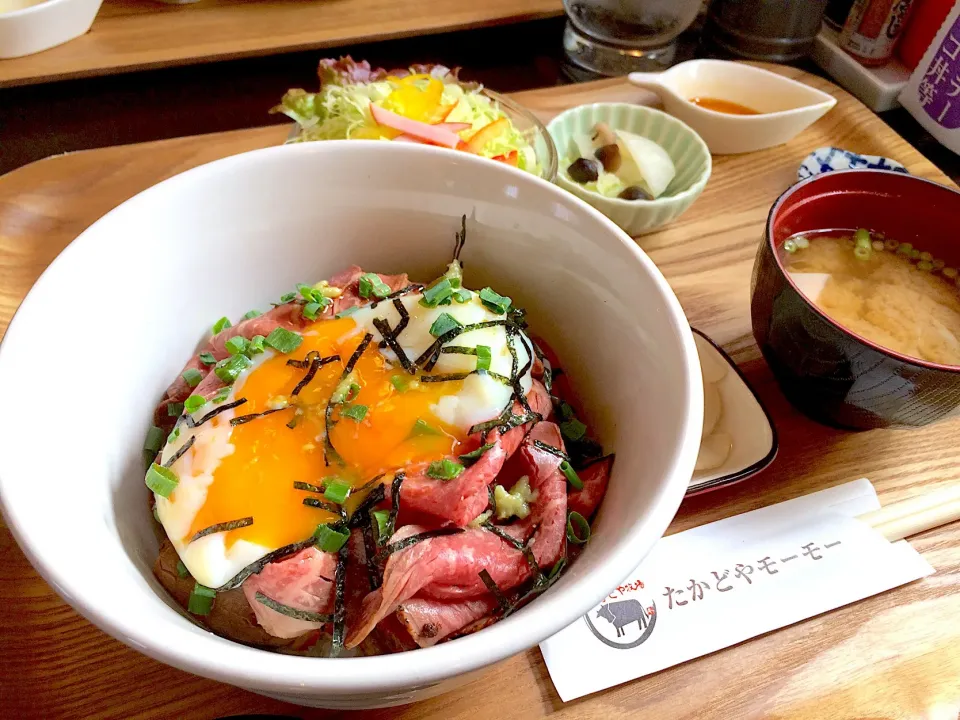 たかどやモーモー のローストビーフ丼|ヒロさん