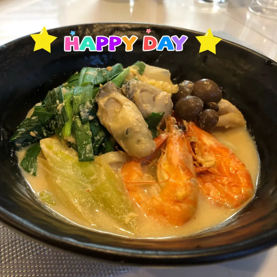 ボンバーさんの料理 豆乳ピリ辛鍋🥘#キュートで可愛い⁉️婆👵シリーズ💖😁✨ って…😒😒😒パートツー✌️😆✨🎂|まるまさん