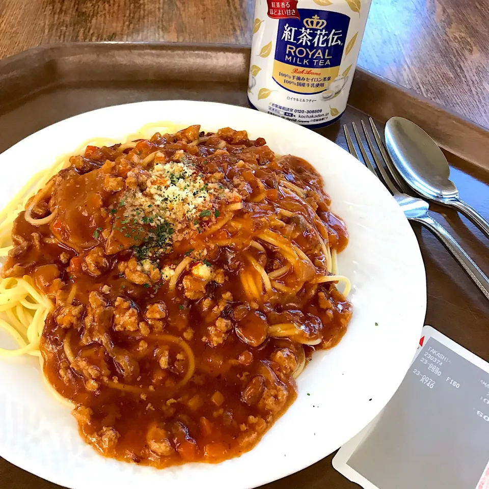 高島屋社員食堂でのミートソースのパスタ 
４２０円大盛り🙏💕|シュトママさん