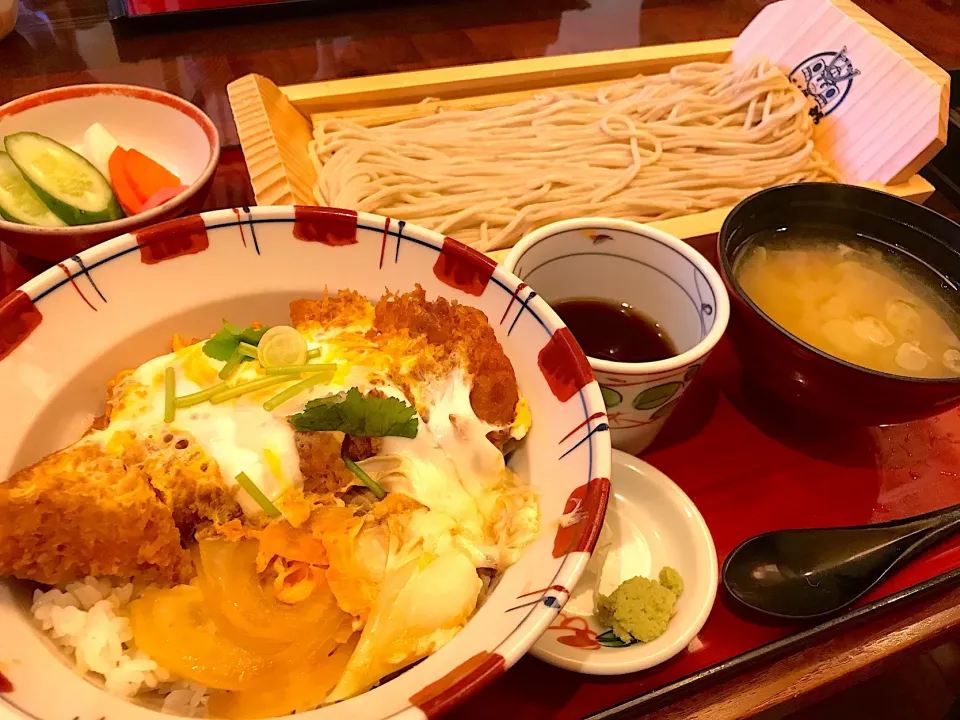 かつ丼そばセット|マハロ菊池さん