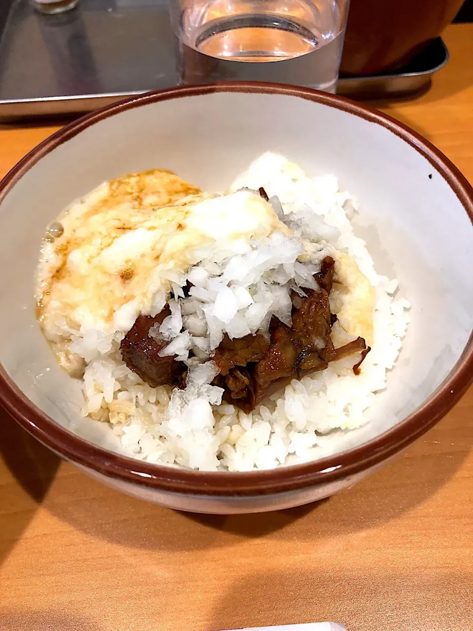 Snapdishの料理写真:角煮とろろ丼|ツツヤンさん