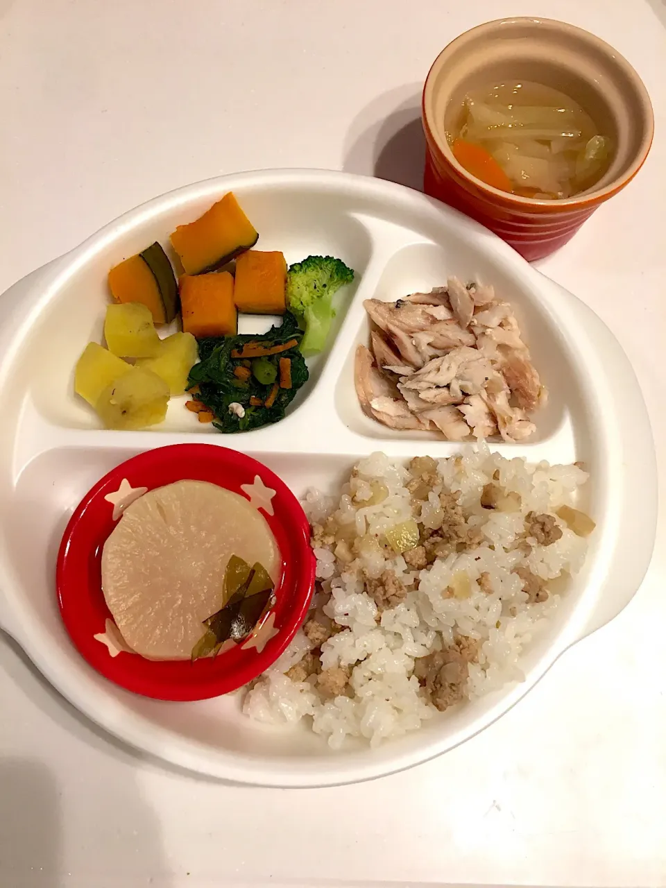 Snapdishの料理写真:1歳4ヶ月ご飯
12/28夕飯|airi-nさん