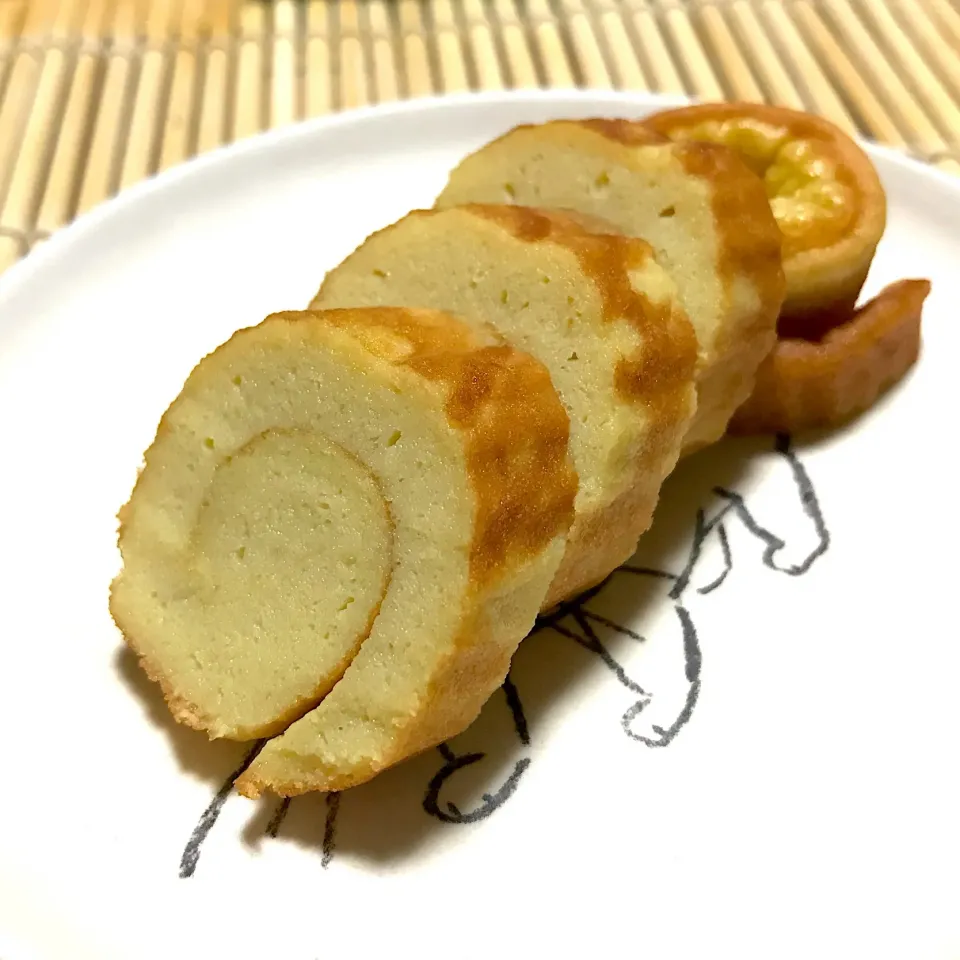 #伊達巻 （卵焼き用フライパンでミニサイズ）|もじゅさん