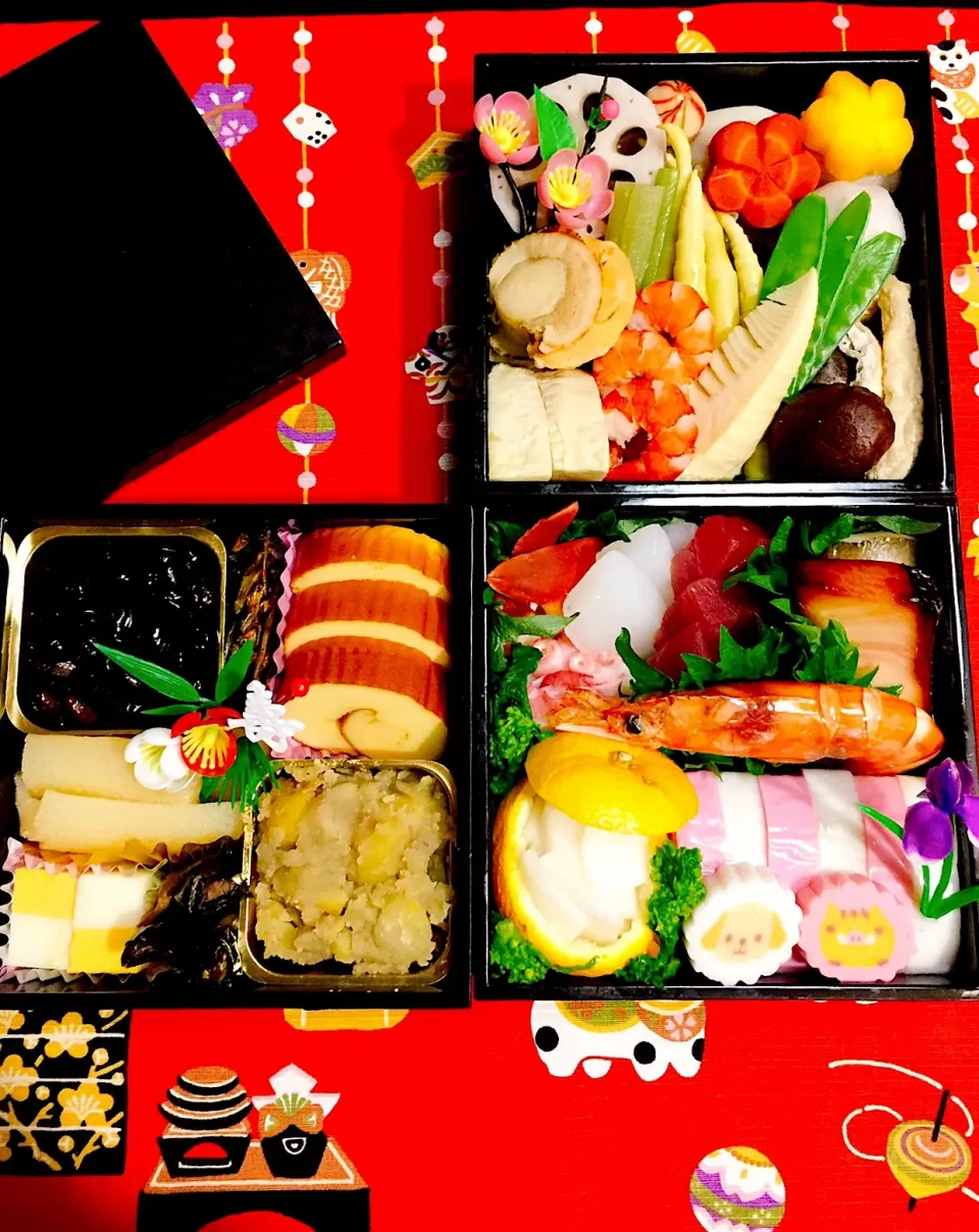 Snapdishの料理写真:#御節 #手作り御節 #ミニ版御節  #ヘルシー料理   #伝統料理 #和食の王道|Blueberry🫐さん