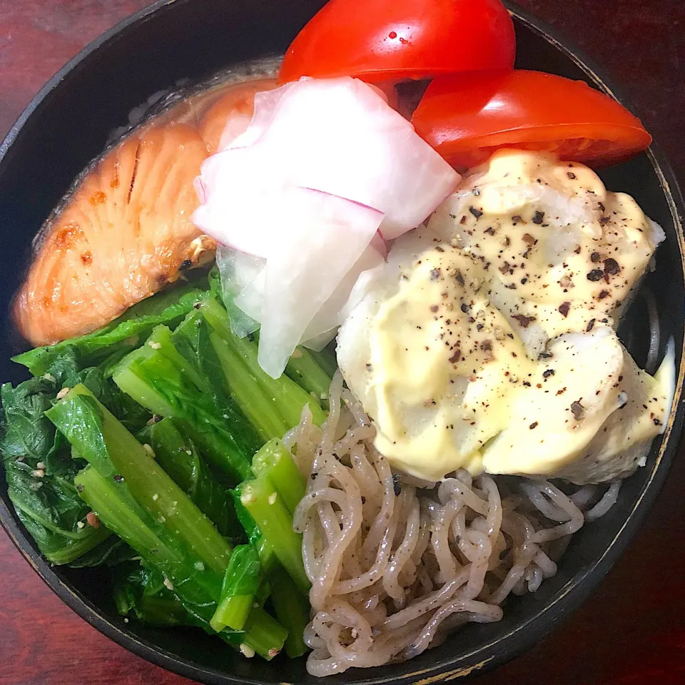 今日は仕事です♫  あけおめ弁当|aiさん