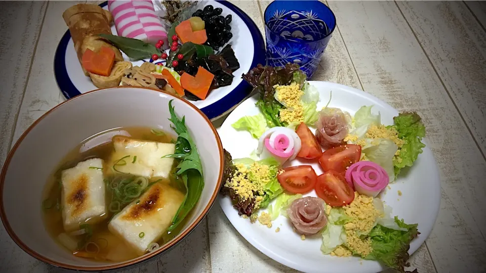 今日の男飯(*･ω･)2019あけましておめでとうバージョン/おせち&サラダ&お雑煮♡˖꒰ᵕ༚ᵕ⑅꒱|ひーちゃんさん