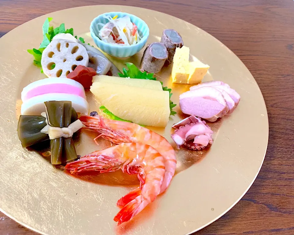 Snapdishの料理写真:2019年おせちナシ|チコさん