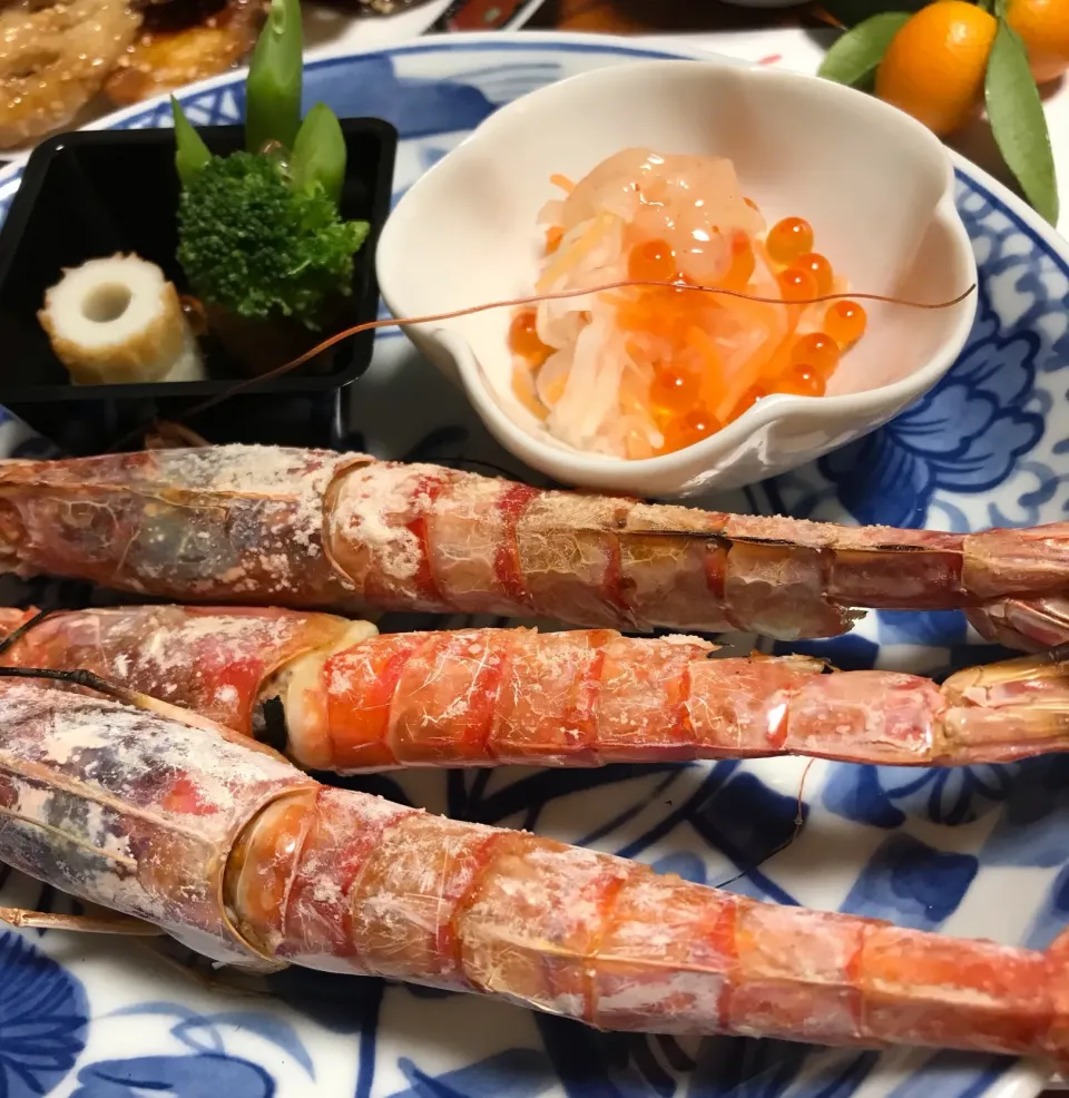 海老の塩焼き🦐|シュトママさん