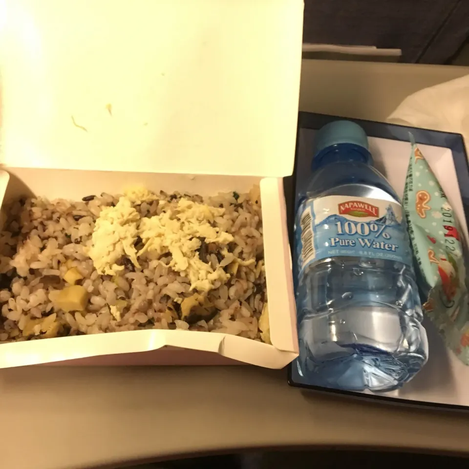 Snapdishの料理写真:チャイナエアライン機内食|ローゼルさん