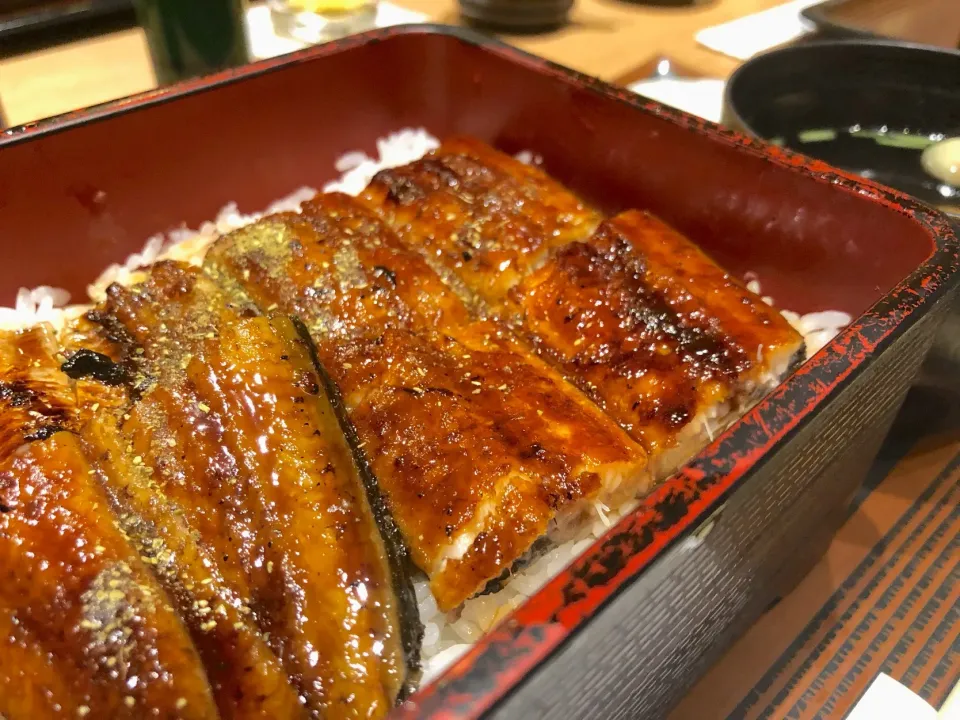 一般参賀の後の鰻重😋|女神さん