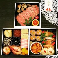 Snapdishの料理写真:2019年 おせち料理|yu-chanさん