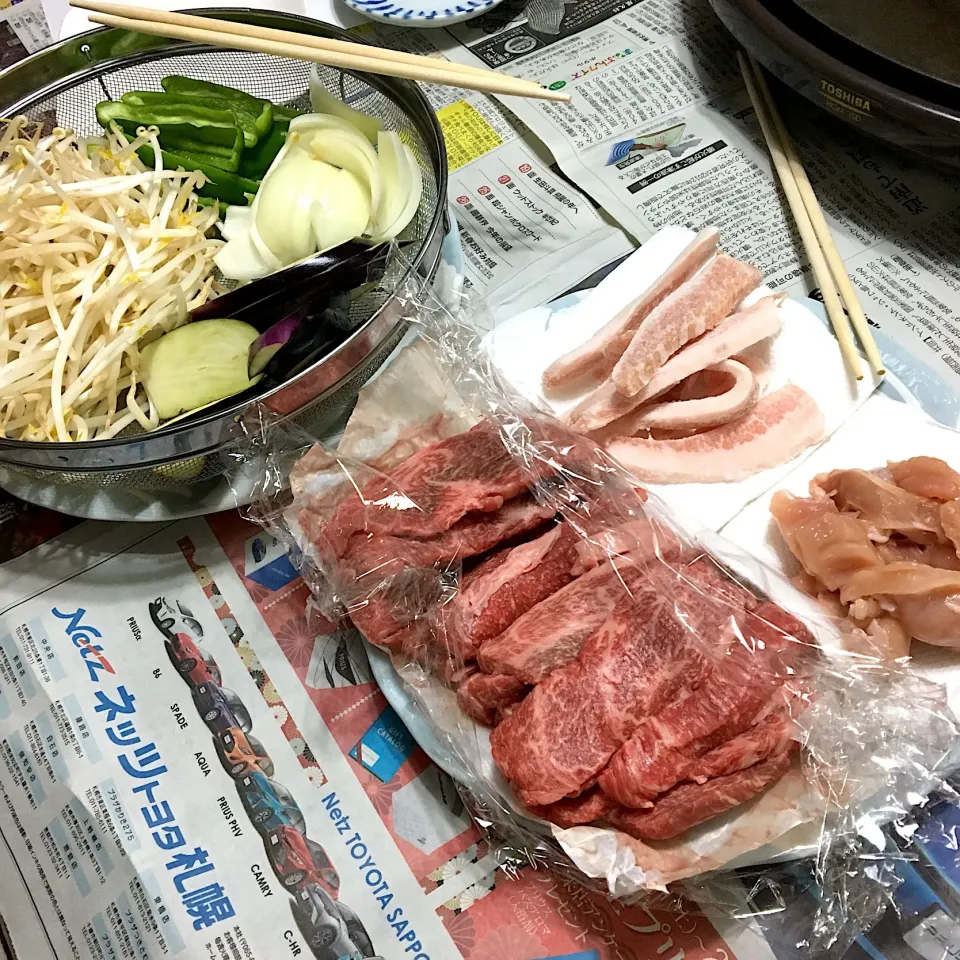 焼き肉ーー♪で、新年明けましておめでとうございます。|あっつさん