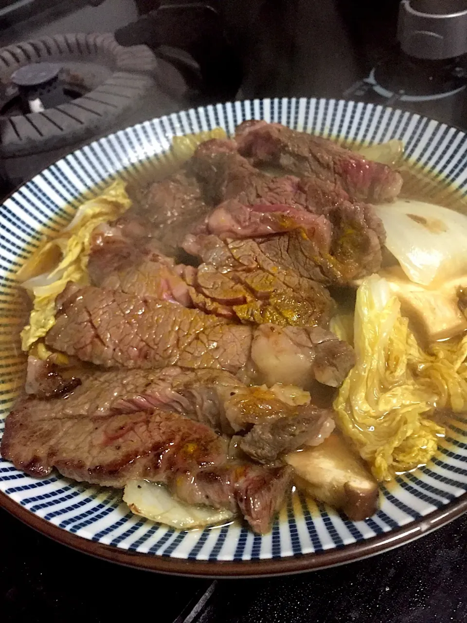 Snapdishの料理写真:牛リブロースのだし仕立てカレー風味。2019.1|FU-TEN 古原貴大さん