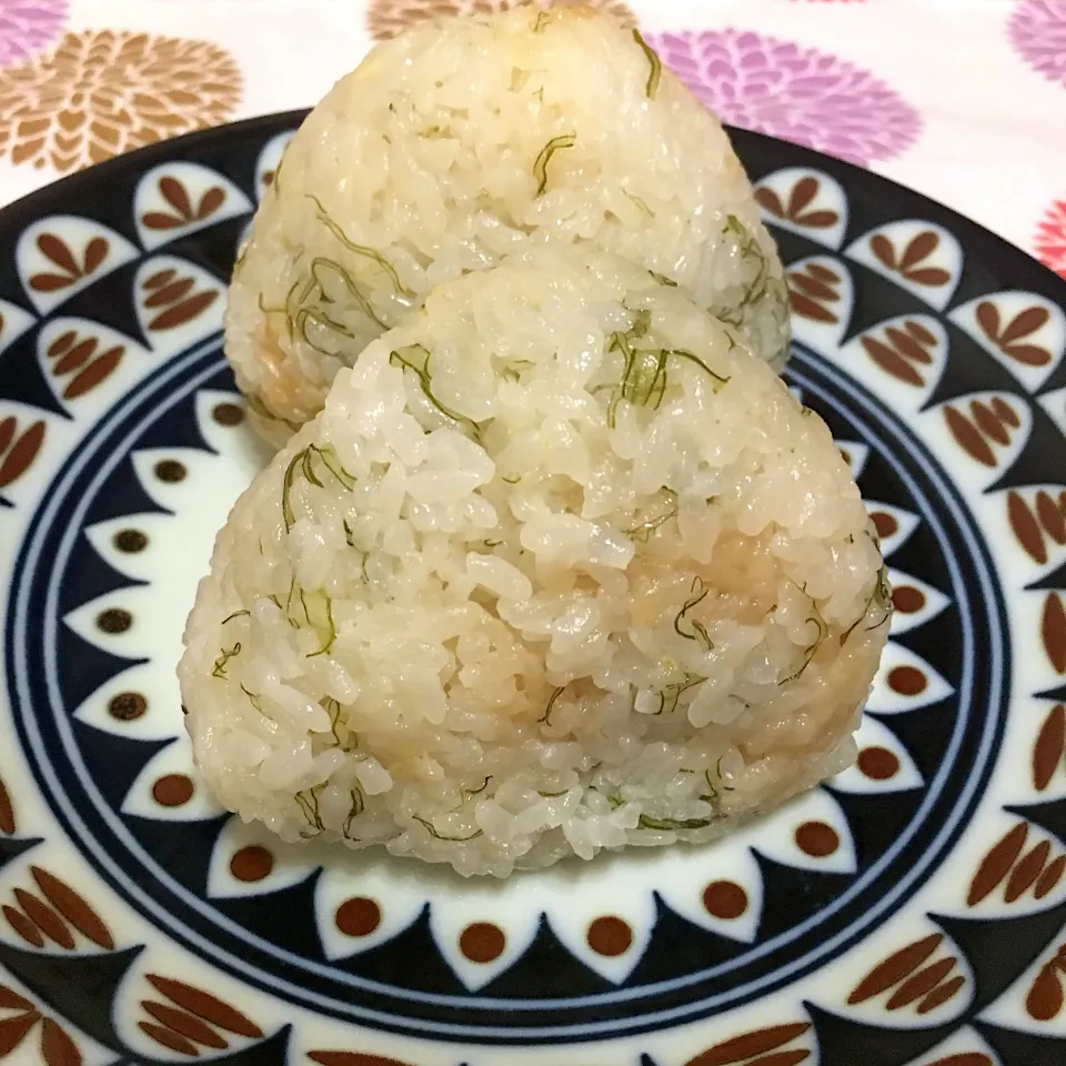 がごめ昆布の炊き込みご飯おにぎり|❁❁❁さん