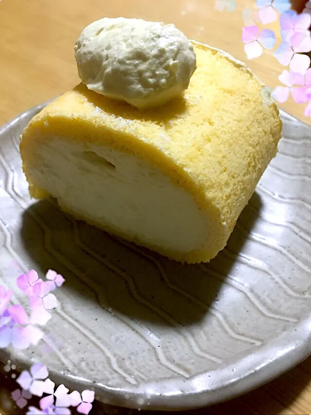 栗きんとんでロールケーキ✨|はやてさん