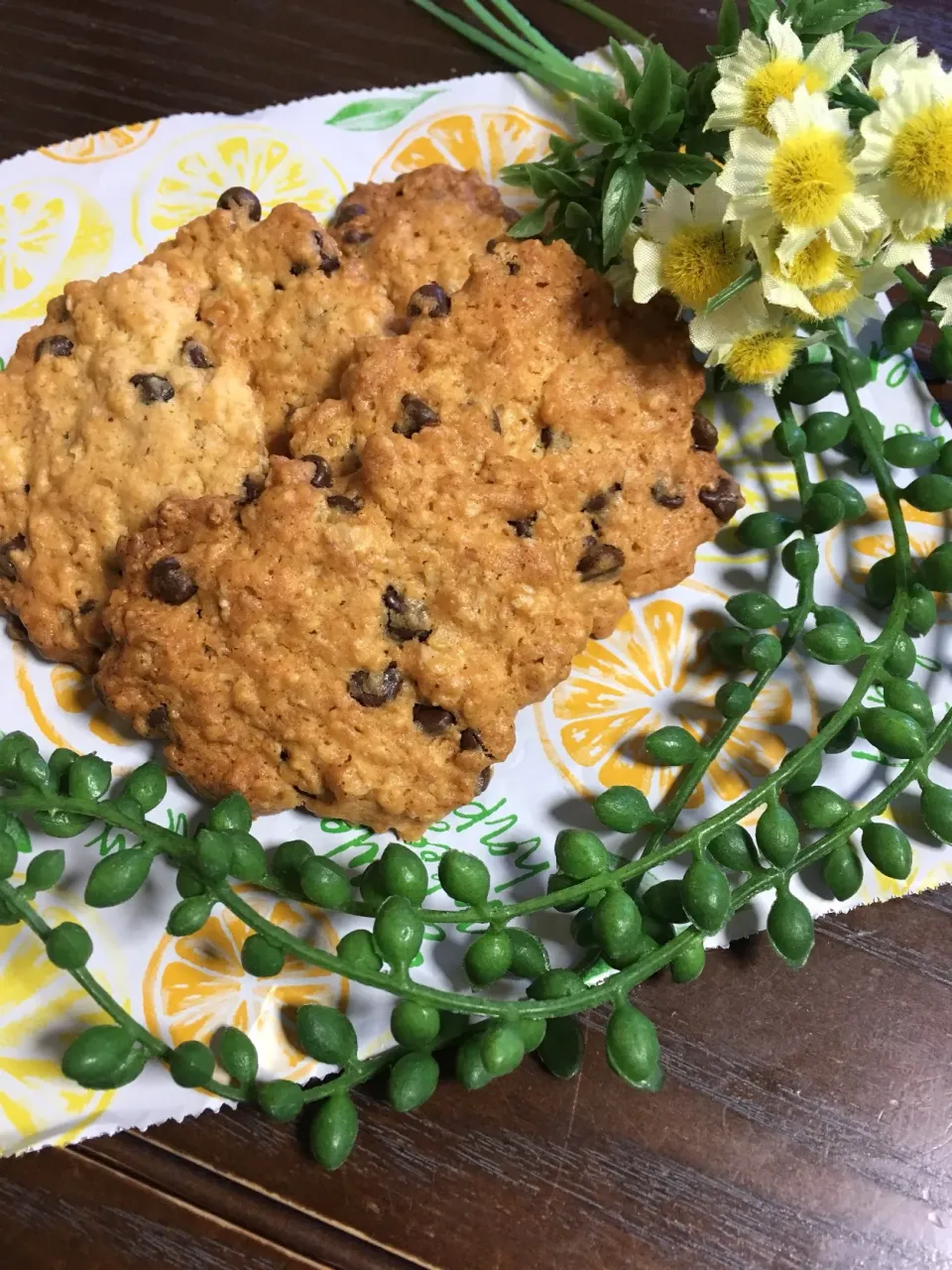 Snapdishの料理写真:ぷらっとさんの料理 ❤️オートミールとチョコチップクッキー❤️|TOMOさん