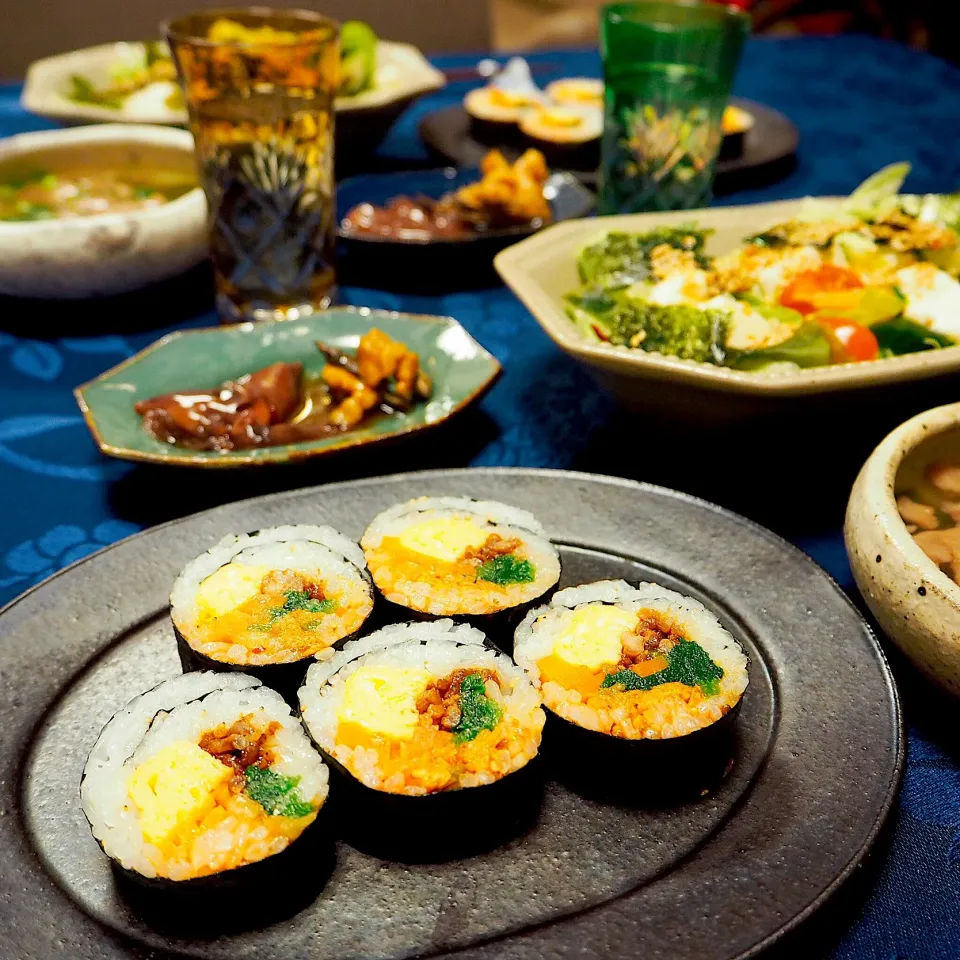 ❅キンパ
❅豆腐の韓国風サラダ
❅牛肉入りわかめスープ|はらしおりさん