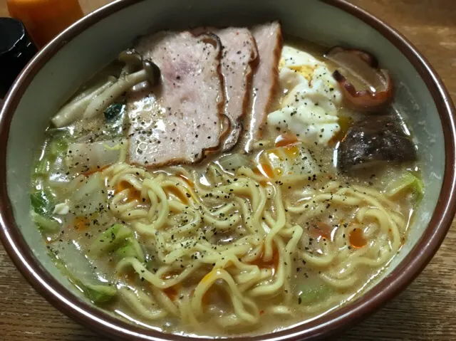 #マルちゃん正麺 🍜、豚骨醤油味❗️ ( ´・◡・｀)✨|サソリさん