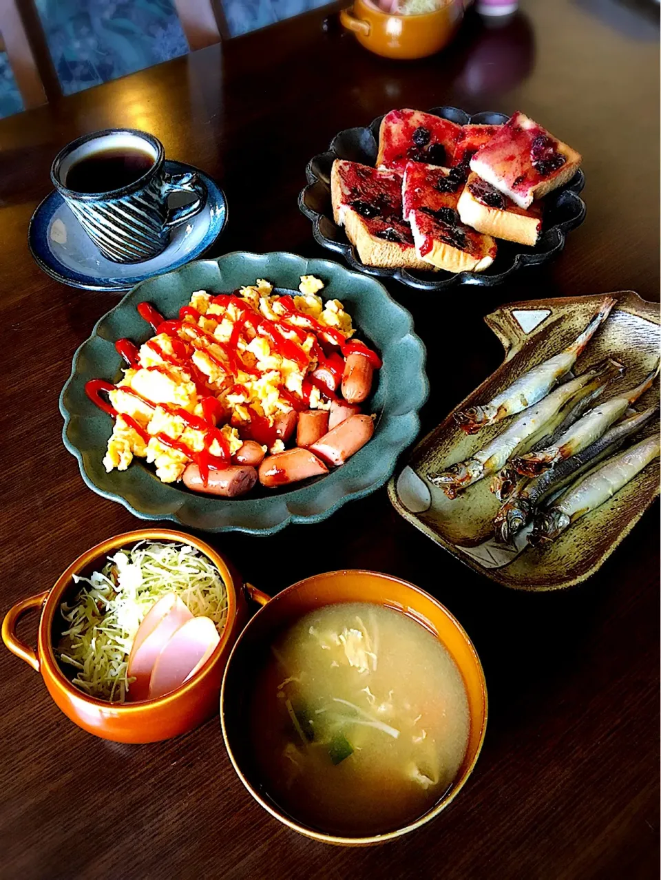 子供が作ってくれた朝食🍴✨|ともさん