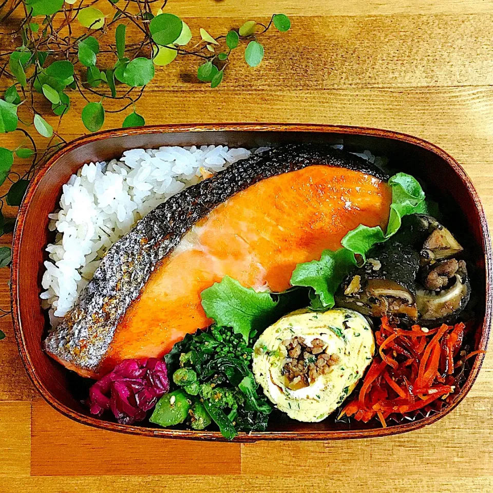 Snapdishの料理写真:2019.01.08 家族のお弁当|＊emio＊さん